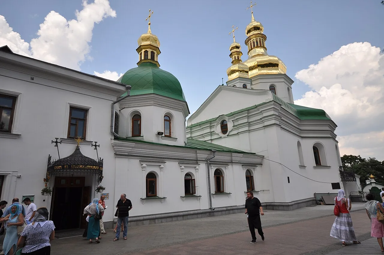 Церковь Воздвижения Честного Креста Киево-Печерской лавры